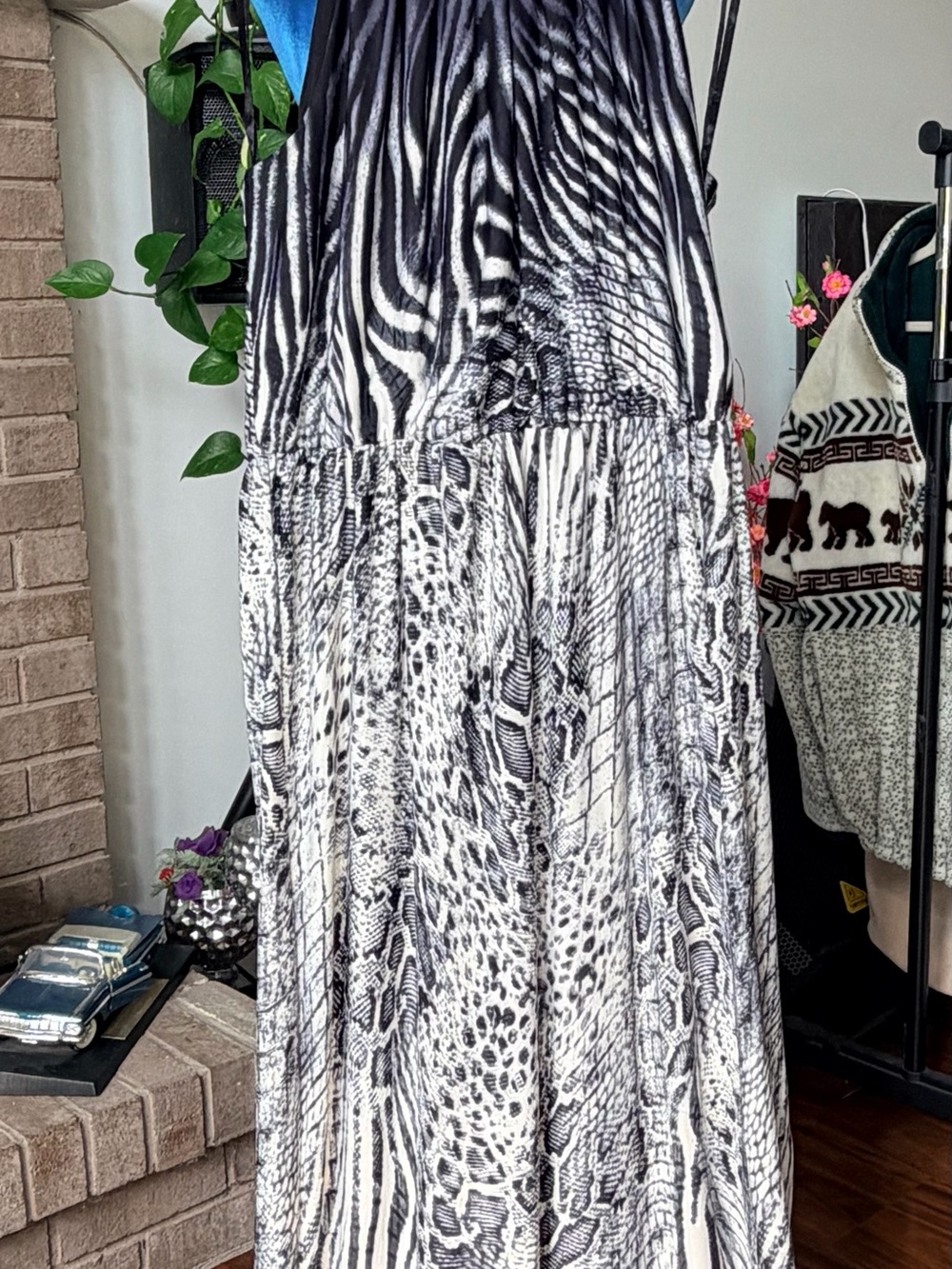 Sandra Darren Black and White Animal Print Maxi Skirt